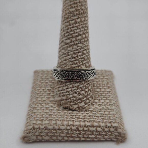 Size 10.75 Sterling Silver Celtic Pattern Spinner Anxiety Ring A3006 - Picture 1 of 7